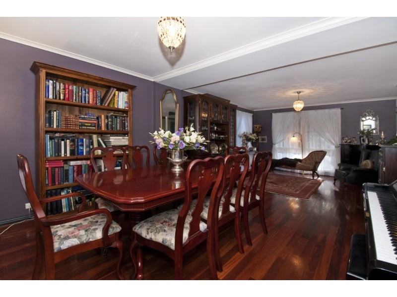 7 Rill Court, Aberfoyle Park SA 5159