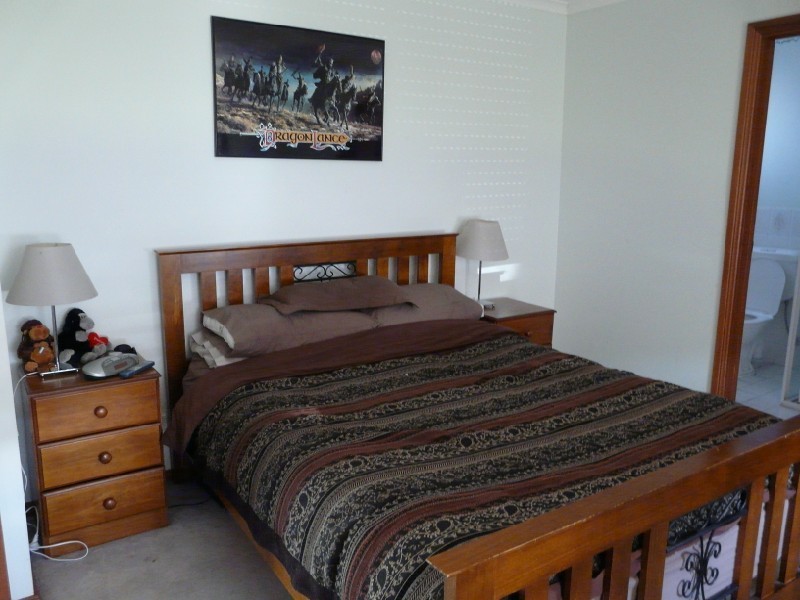 3 Traeger Court, Woodcroft SA 5162