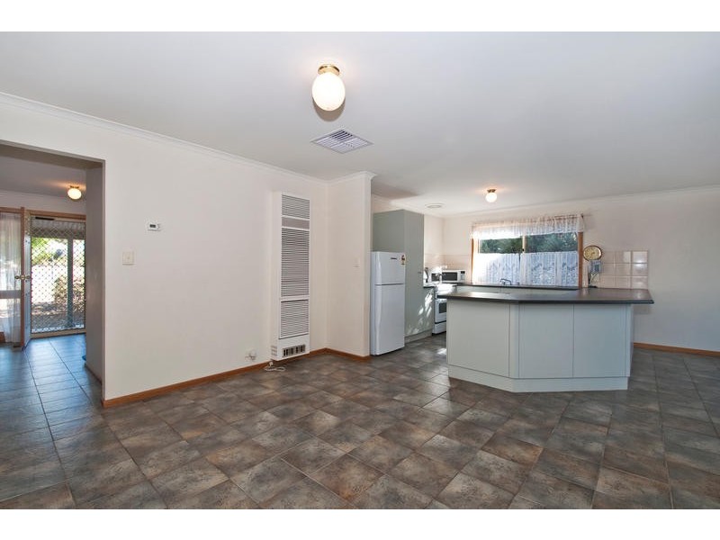 18 Sinclair Street, Hayborough SA 5211