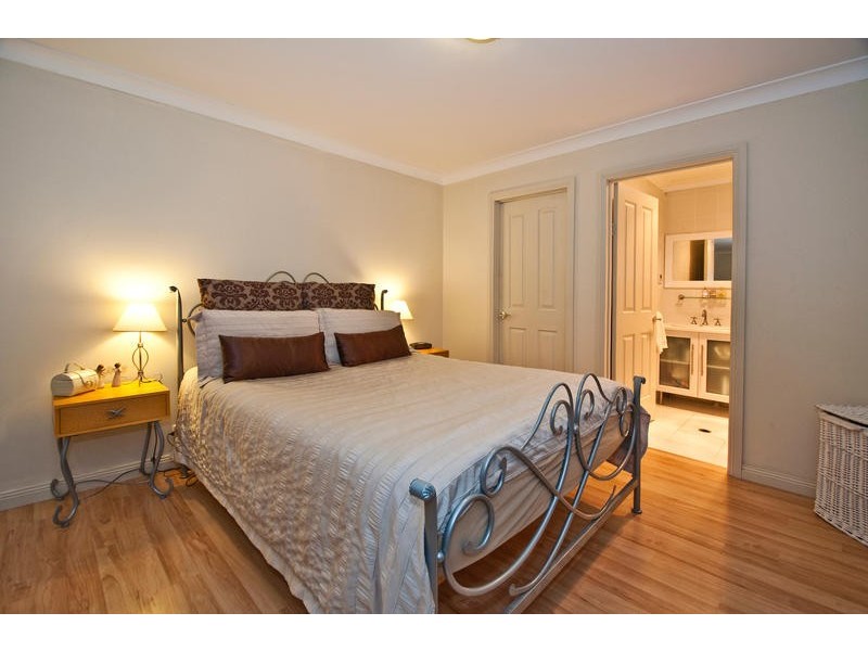 1 Jersey Road, Happy Valley SA 5159