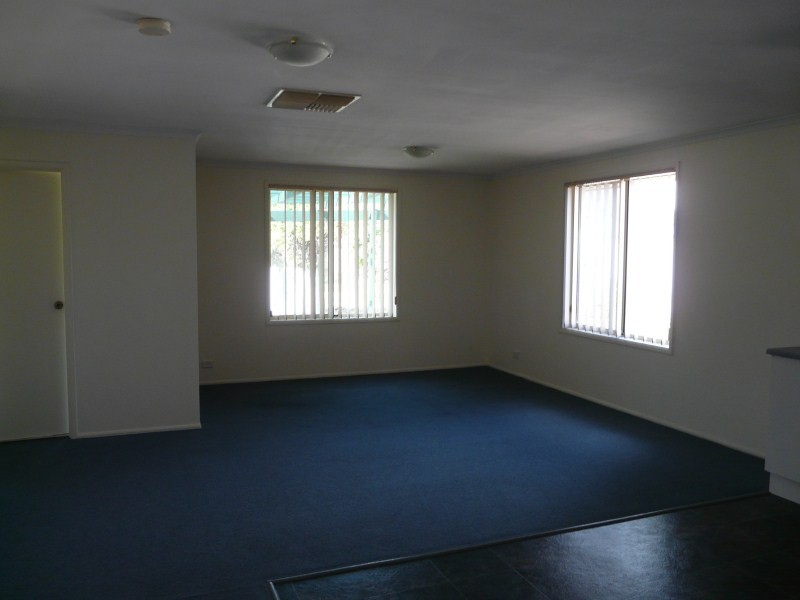 4 Mori Street, Woodcroft SA 5162