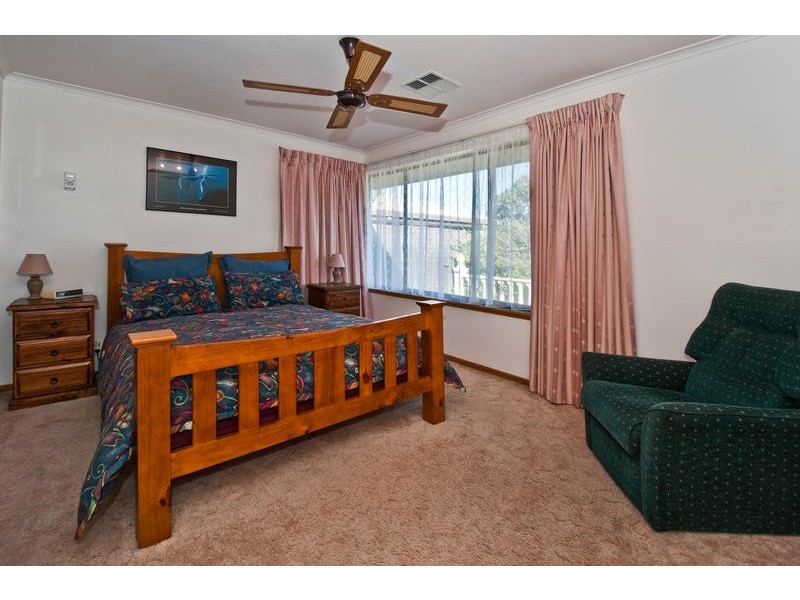 2 Wellesley Street, Huntfield Heights SA 5163