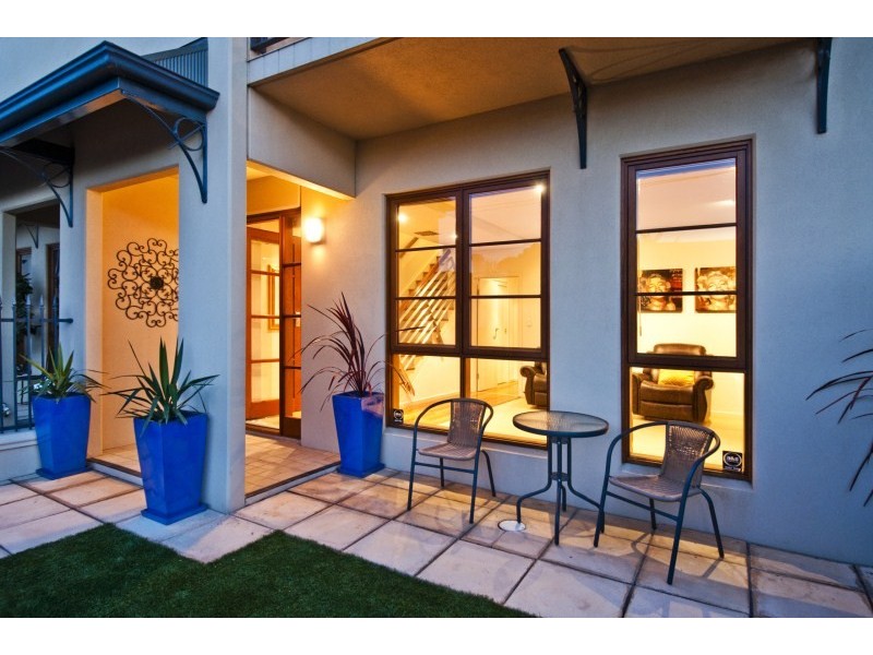 38 High Street, Glenelg SA 5045