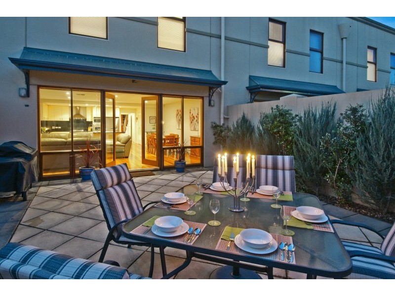 38 High Street, Glenelg SA 5045