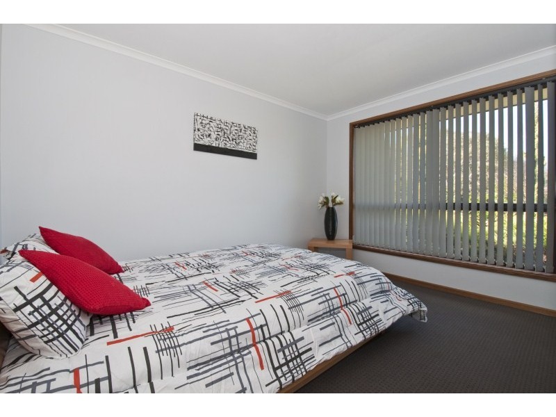 12 Lynly Court, Morphett Vale SA 5162