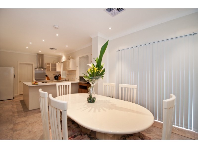 73 Somerset Avenue, Cumberland Park SA 5041