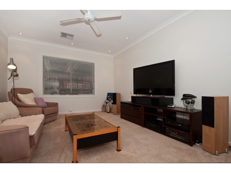 73 Somerset Avenue, Cumberland Park SA 5041