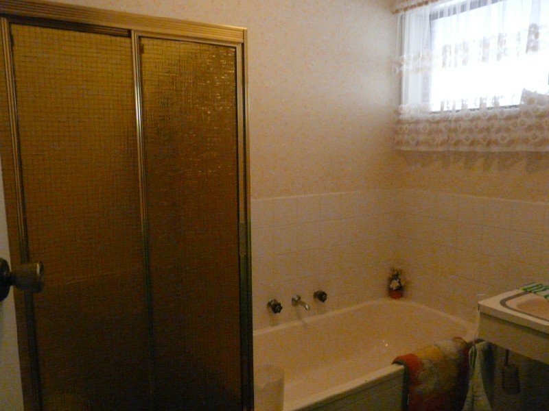 23 Shamrock Road, Hallett Cove SA 5158