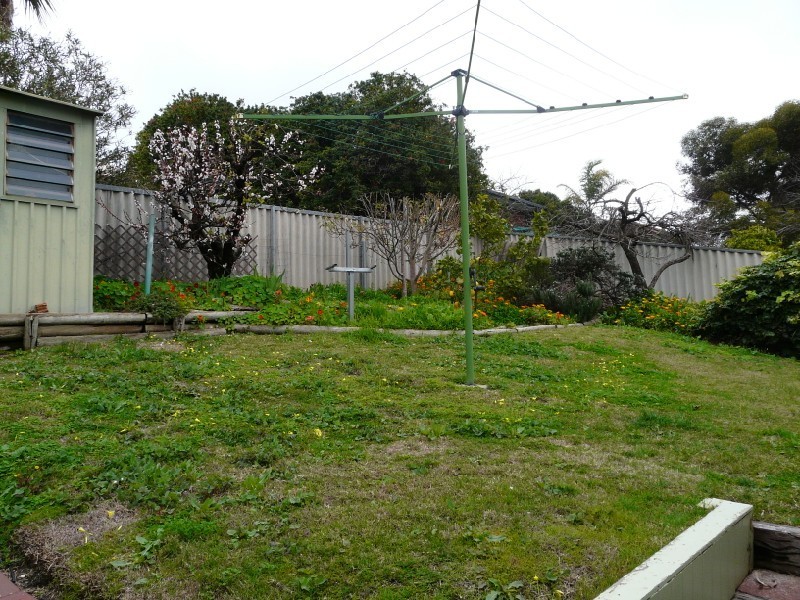 23 Shamrock Road, Hallett Cove SA 5158