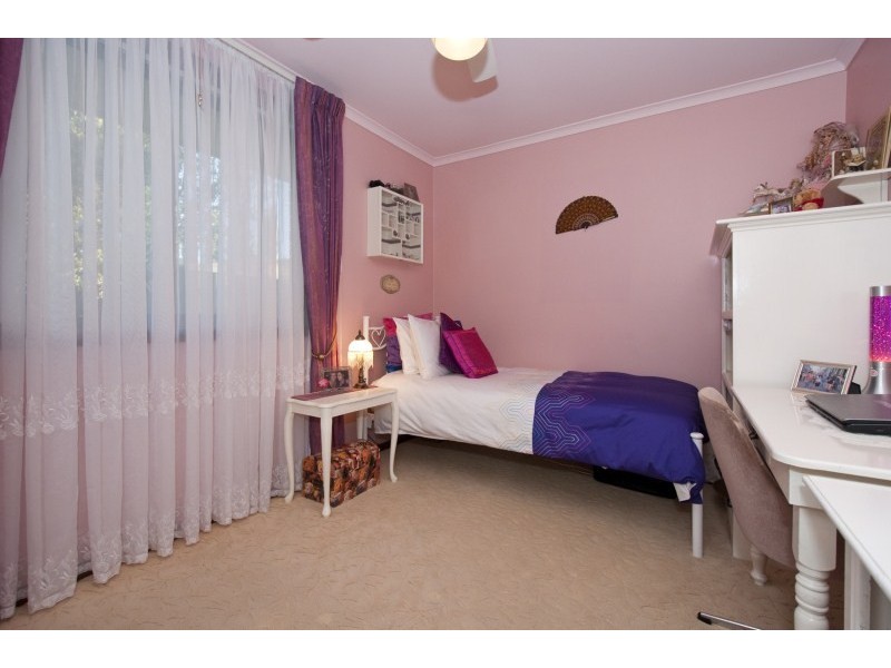 70 Skyline Drive, Flagstaff Hill SA 5159