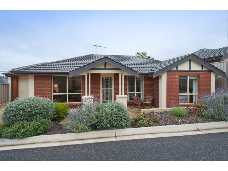 4/17 Barndoo Street, Hallett Cove SA 5158