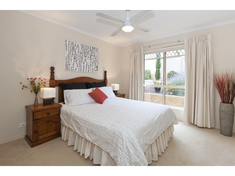 4/17 Barndoo Street, Hallett Cove SA 5158