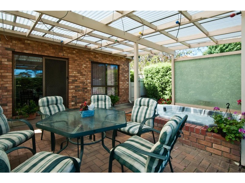 2/14 Kenihans Road, Reynella East SA 5161