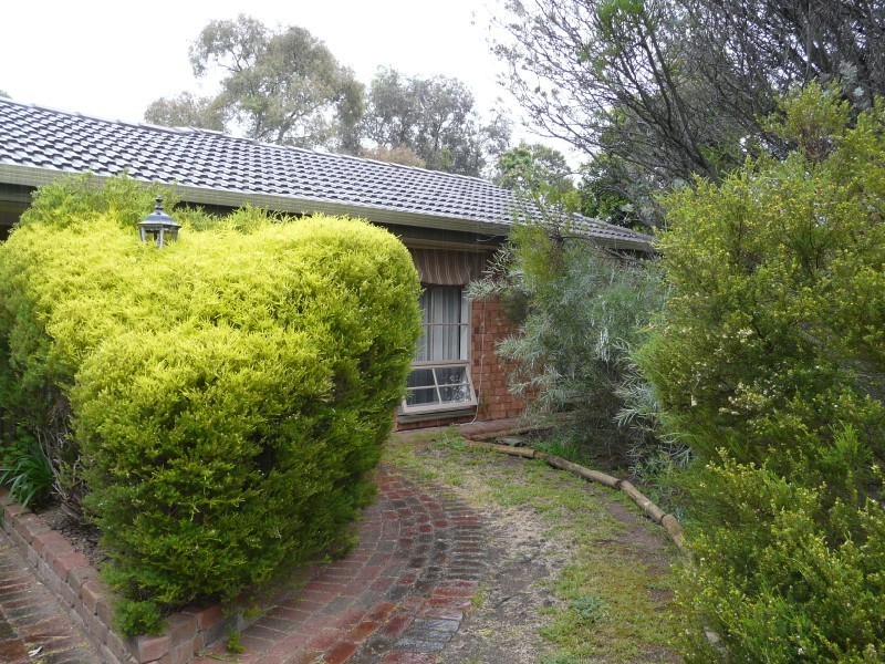 24 Balee Road, Happy Valley SA 5159