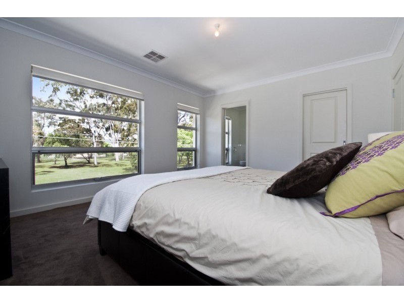 4b Kendall Terrace, Morphettville SA 5043