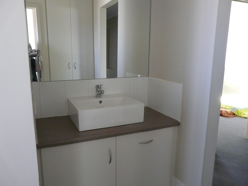 2 Victoria Parade, Mawson Lakes SA 5095