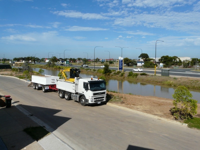 2 Victoria Parade, Mawson Lakes SA 5095