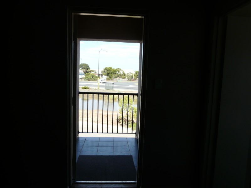 2 Victoria Parade, Mawson Lakes SA 5095