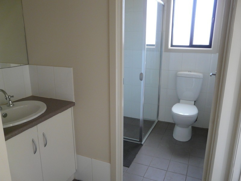 2 Victoria Parade, Mawson Lakes SA 5095