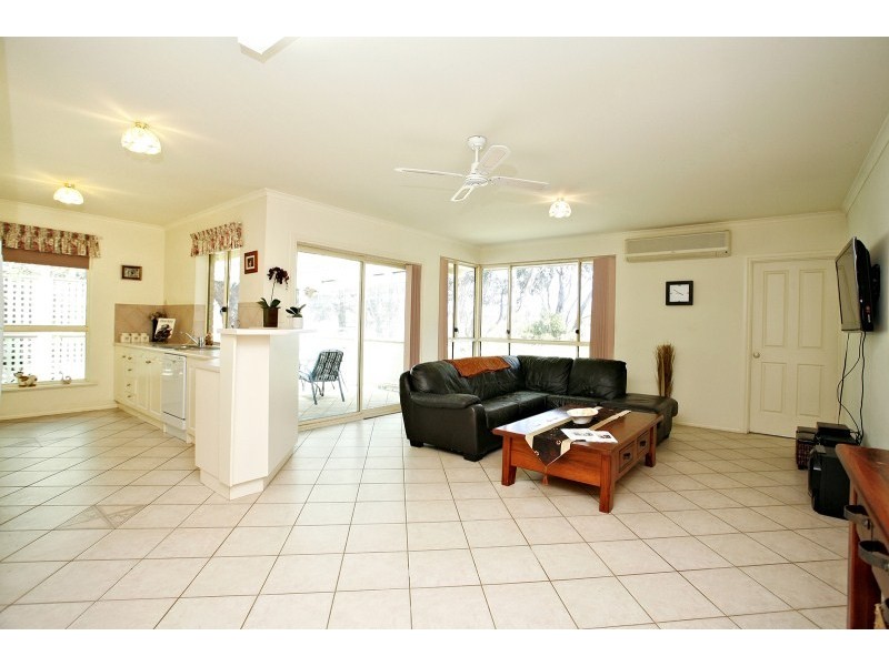 46 Coromandel Drive, Mccracken SA 5211