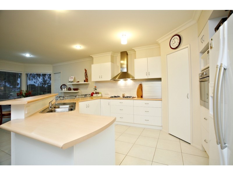 112 Coromandel Drive, Mccracken SA 5211