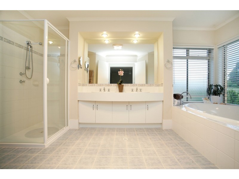 112 Coromandel Drive, Mccracken SA 5211