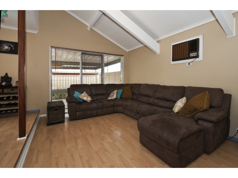 40 Whiteley Drive, Trott Park SA 5158