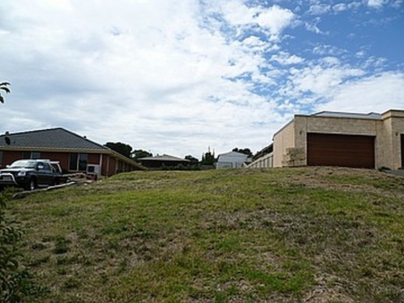 14A Estate Drive, Flagstaff Hill SA 5159