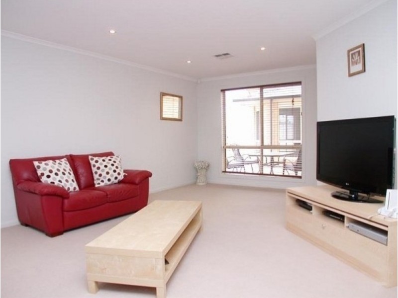 9 Bluepoint Way, Aldinga Beach SA 5173