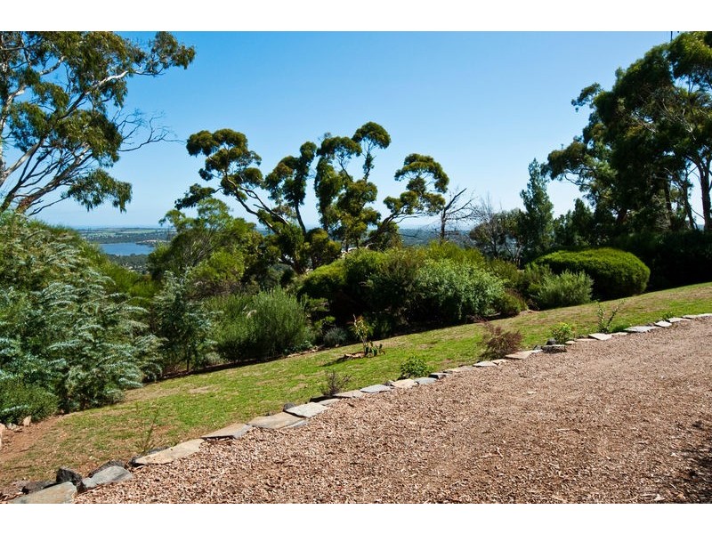 80 Seaview Drive, Happy Valley SA 5159