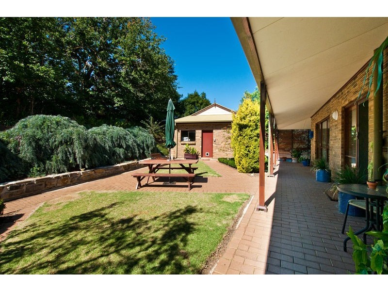 80 Seaview Drive, Happy Valley SA 5159