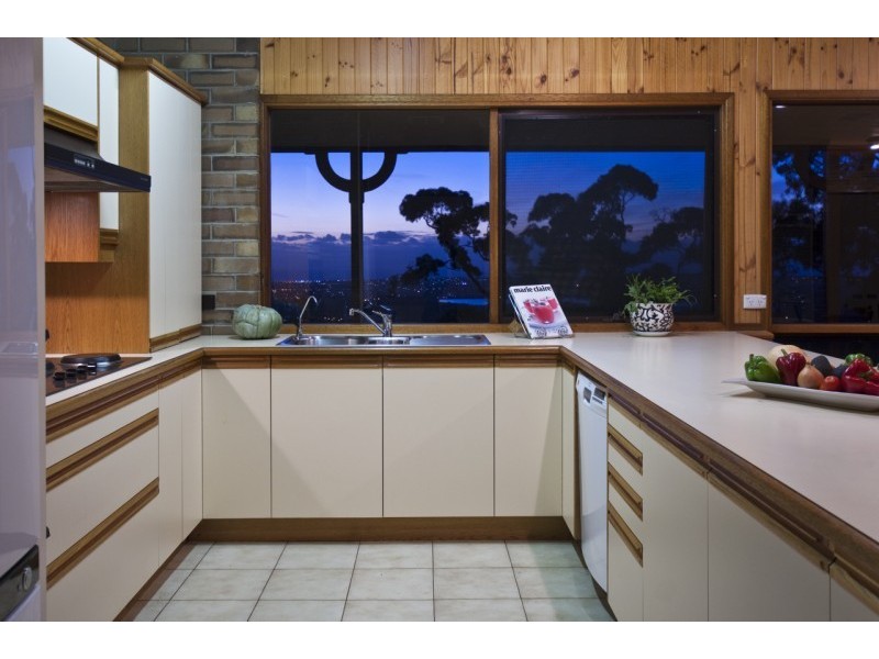 80 Seaview Drive, Happy Valley SA 5159