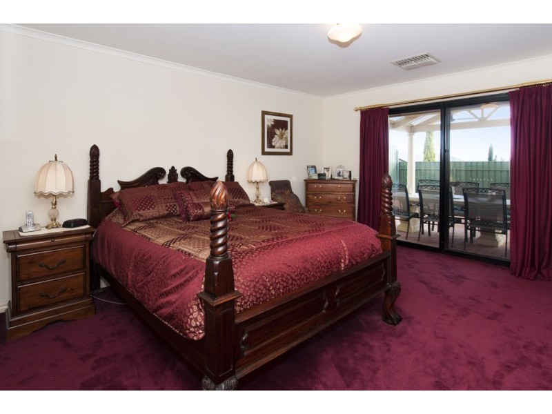 48 Elizabeth Cres, Hallett Cove SA 5158