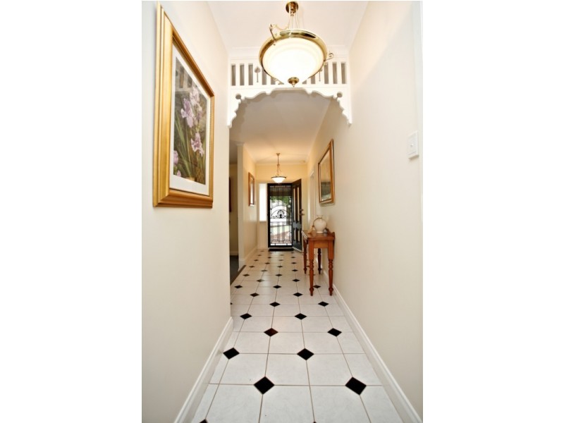 18 Anare Street, Greenwith SA 5125