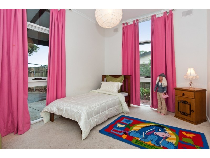 3 Lysander Place, Flagstaff Hill SA 5159