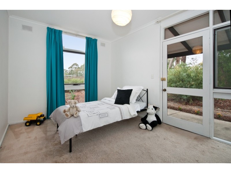 3 Lysander Place, Flagstaff Hill SA 5159