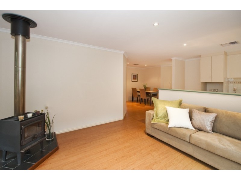 68 Sandalwood Crecent, Flagstaff Hill SA 5159