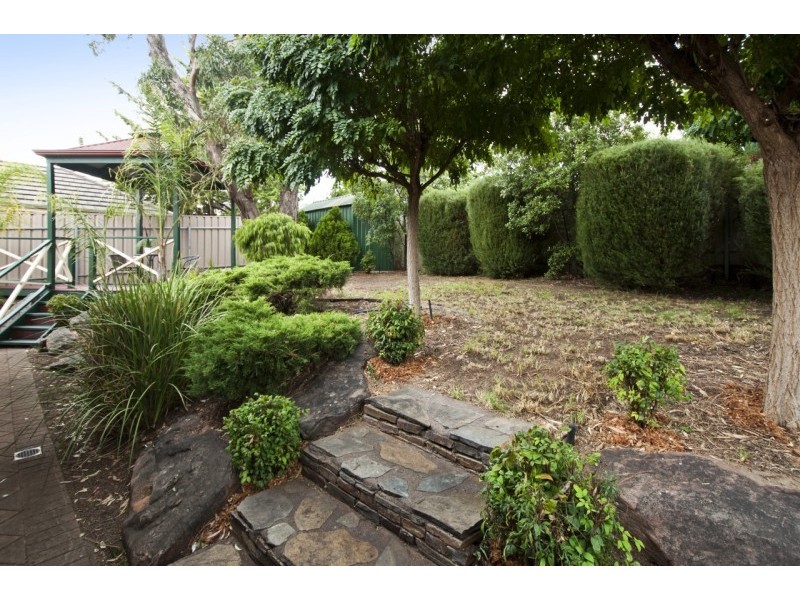 68 Sandalwood Crecent, Flagstaff Hill SA 5159