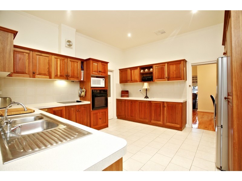 10  Sixth Avenue, Glenelg East SA 5045