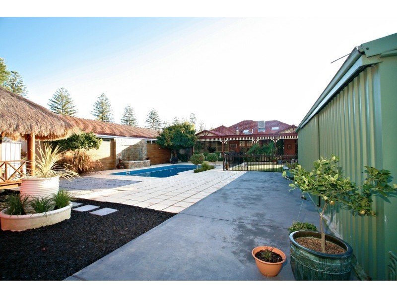 10  Sixth Avenue, Glenelg East SA 5045