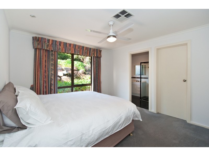 43 Kingfisher Circuit, Flagstaff Hill SA 5159