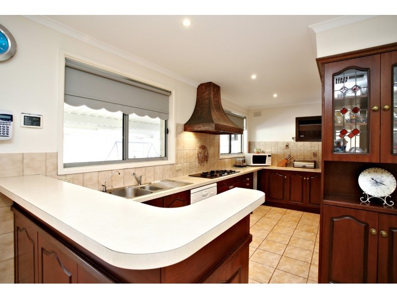 9 Weld Crescent, Hope Valley SA 5090