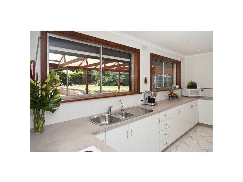 13 Vine Crescent, Happy Valley SA 5159