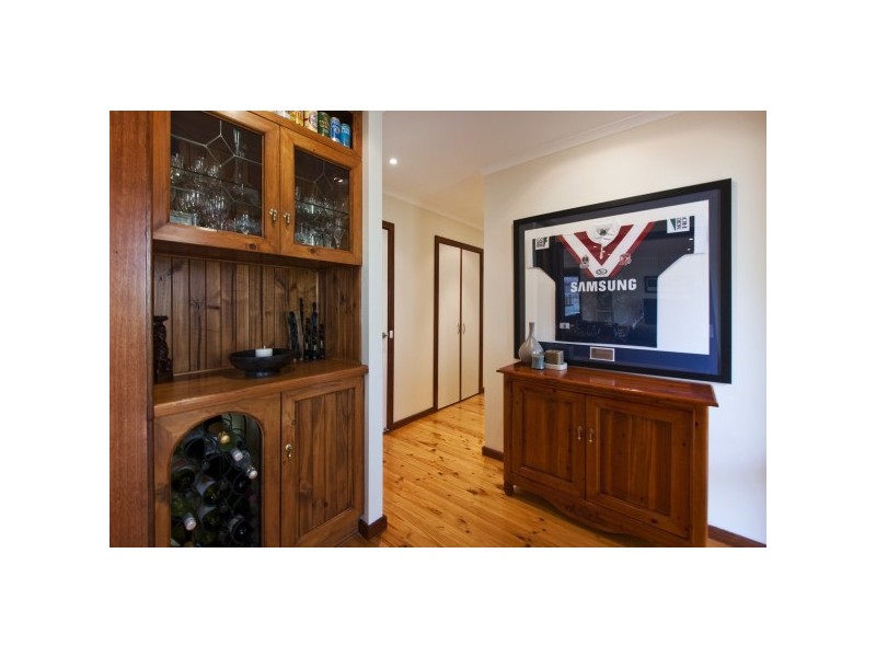 13 Vine Crescent, Happy Valley SA 5159