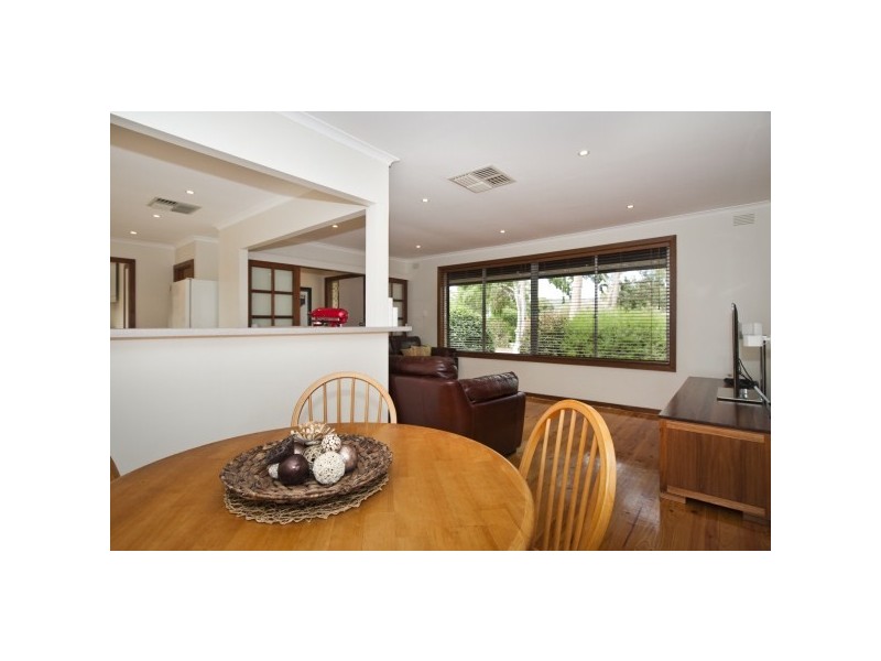13 Vine Crescent, Happy Valley SA 5159