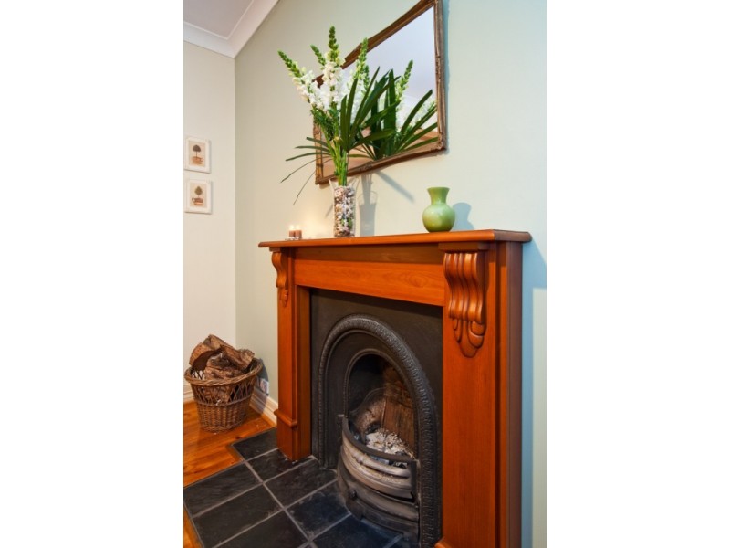 6 Pildappa Avenue, Park Holme SA 5043