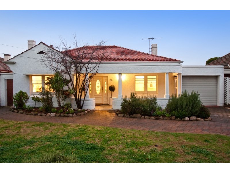 23 Narinna Avenue, Cumberland Park SA 5041