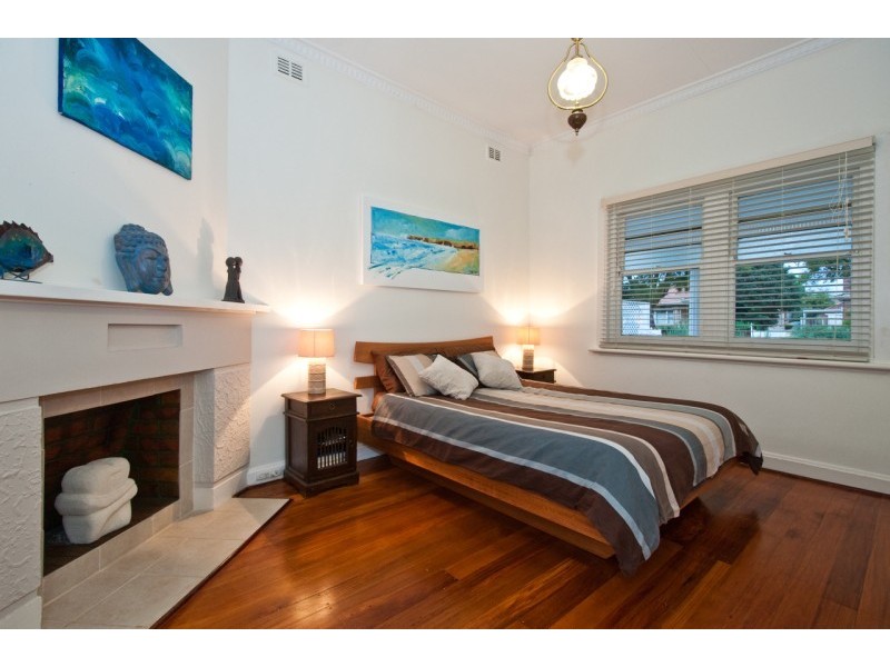 23 Narinna Avenue, Cumberland Park SA 5041