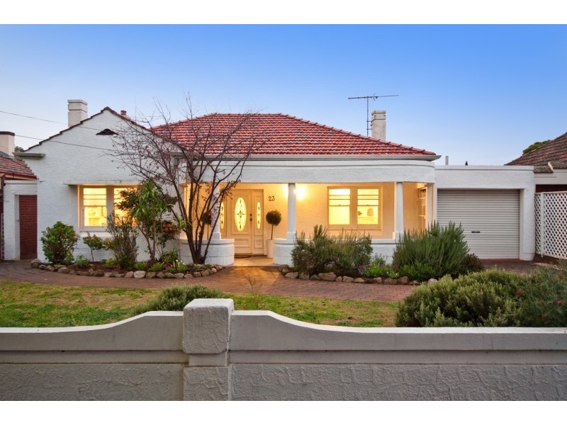 23 Narinna Avenue, Cumberland Park SA 5041