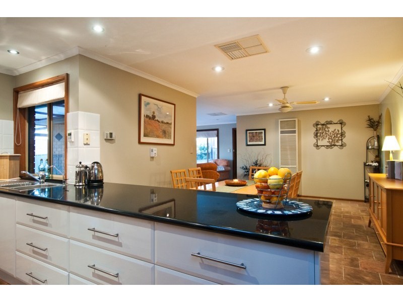 55 Quinvale Road, Hallett Cove SA 5158